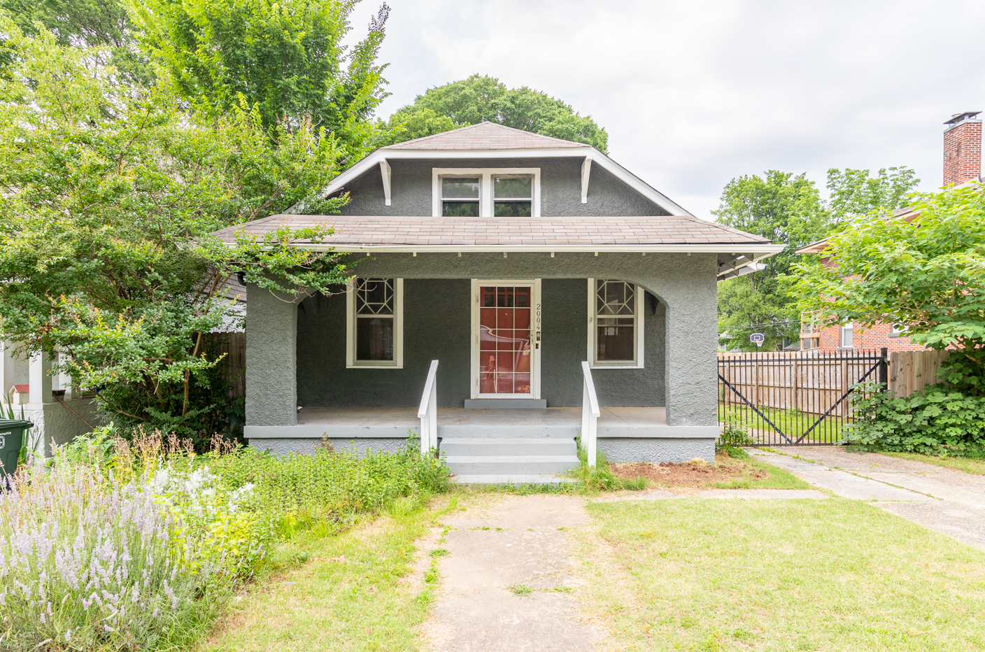 2004 Walker Ave.,