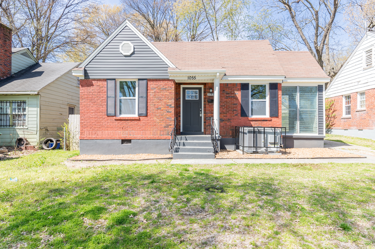 1055 University St.,